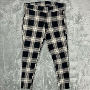 Torrid Women's Sz 1 Plaid Casual Crop Pant Black Cream Stretch‎ Pull On Goth Emo